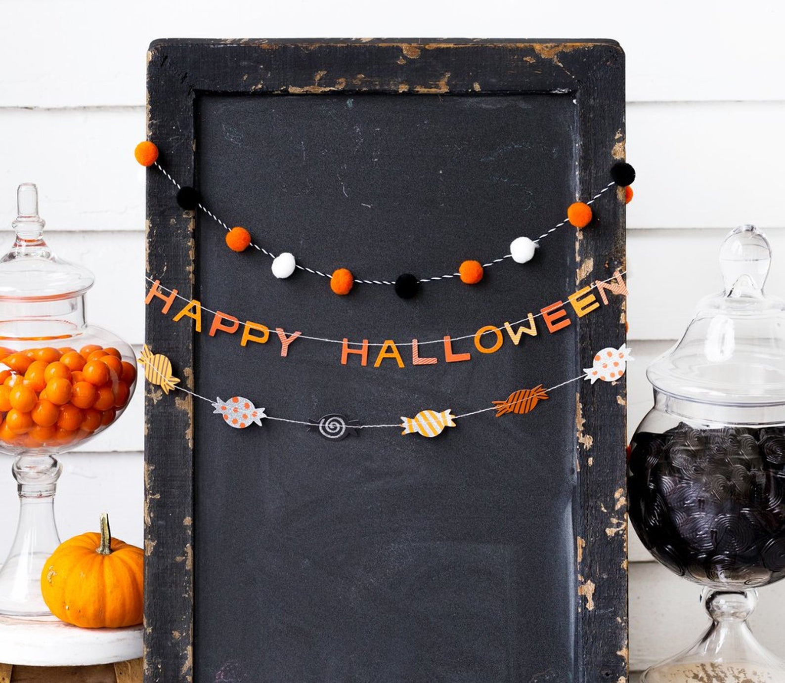 Crystal Jack-o’-lanterns Are The Chic Decoration You Need This Halloween