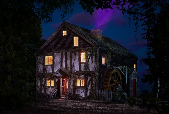 Two Fortunate Fans Could Get A Magical Stay At The Official Hocus Pocus Cottage