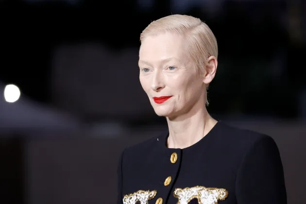 Tilda Swinton Is Over COVID Film Set Rules ‘I Was Told to Wear a Mask at All Times, and I’m Not’
