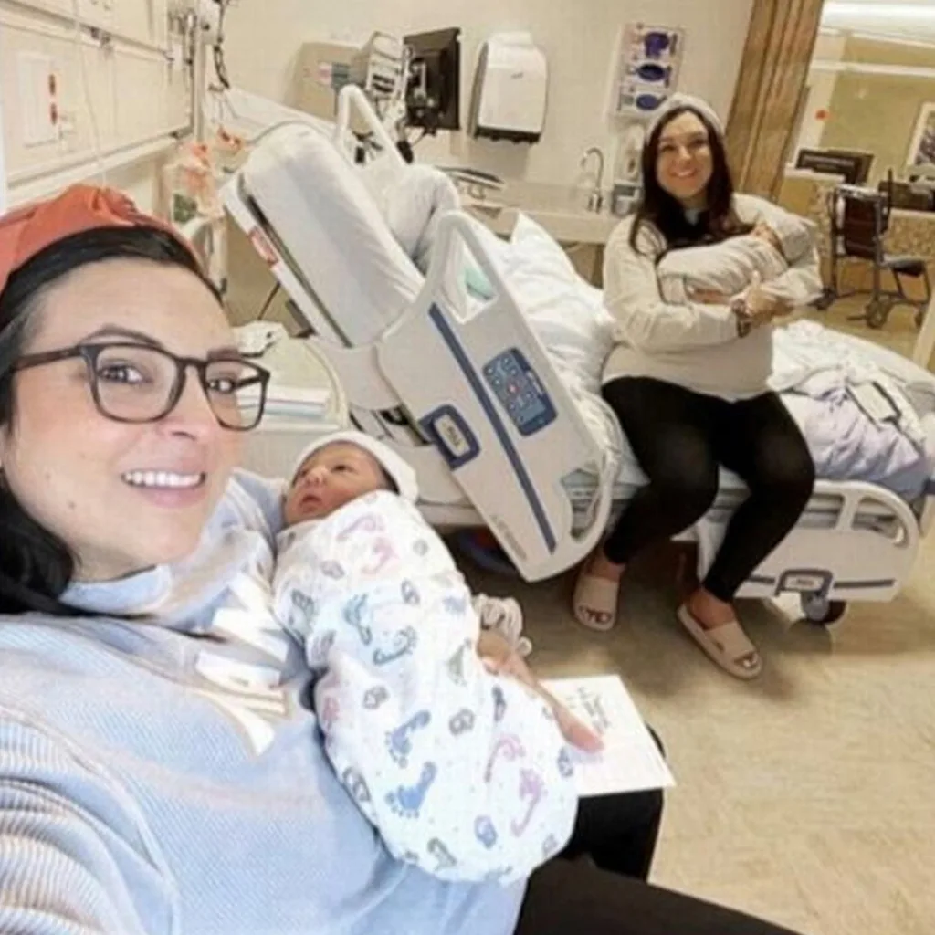 Parallel Births: Identical Twins Give Birth to Boys a Few Hours Apart, Both Weighing the Same